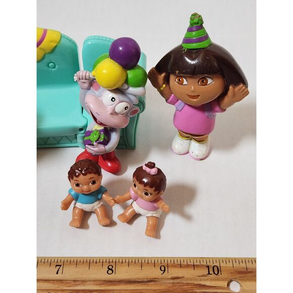 Dora the Explorer Figurines Lot – Boots, Dora, Babies & Sofa – Toy Bundle - Picture 9 of 9